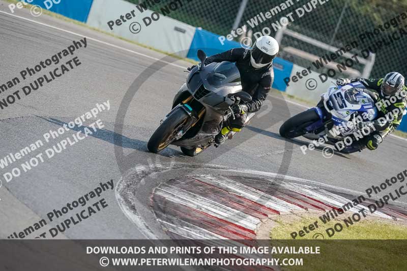 donington no limits trackday;donington park photographs;donington trackday photographs;no limits trackdays;peter wileman photography;trackday digital images;trackday photos